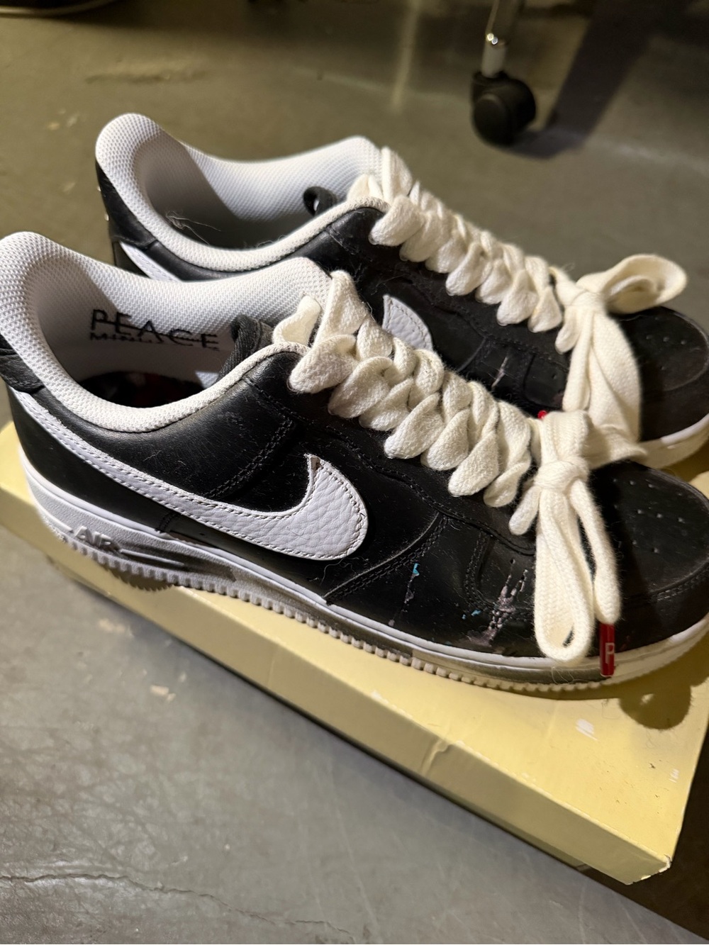 Nike G-dragon Black & White Low-Top Sneakers with Paint Detail